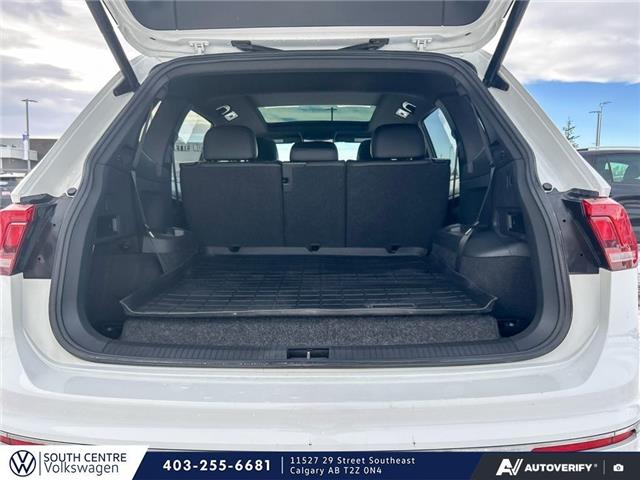 2018 Volkswagen Tiguan Highline (Stk: ST-025A) in Calgary - Image 10 of 21 2018 Volkswagen Tiguan Highline (Stk: ST-025A) in Calgary - Image 10 of 21