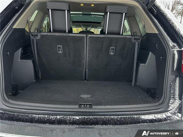 2018 Volkswagen Atlas 3.6 FSI Highline (Stk: KU0418A) in Okotoks - Image 7 of 20