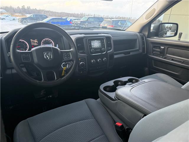 2019 RAM 1500 Classic ST (Stk: 24703) in Pembroke - Image 17 of 23