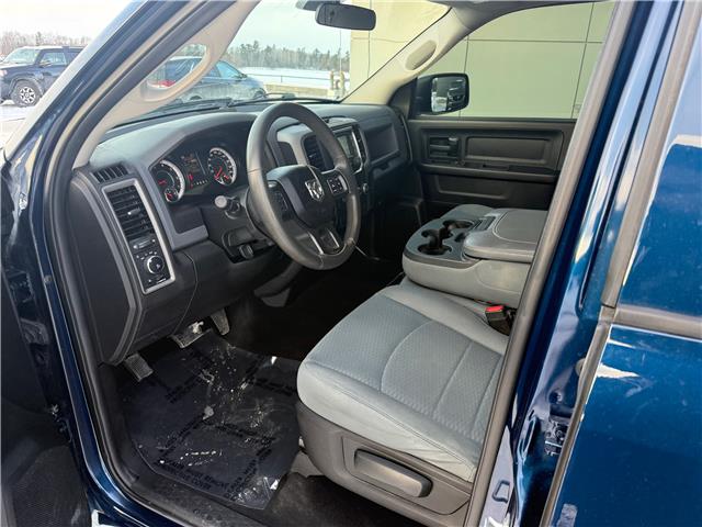2019 RAM 1500 Classic ST (Stk: 24703) in Pembroke - Image 18 of 23