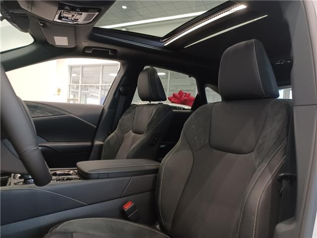 2026 Lexus RX 450h+ Base (Stk: 269030) in Regina - Image 12 of 21