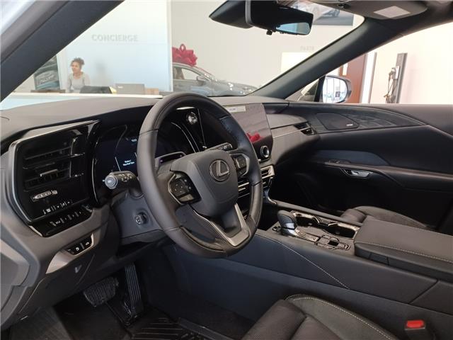 2026 Lexus RX 450h+ Base (Stk: 269030) in Regina - Image 13 of 21