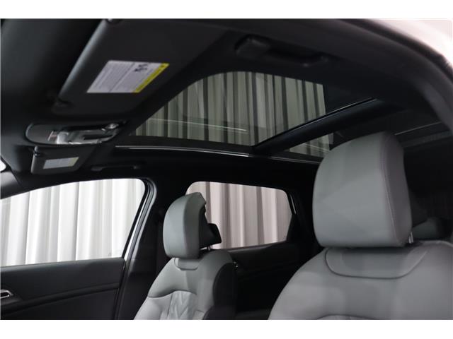 2024 Kia Sportage X-Line Limited w/Green Interior (Stk: 25338C) in Edmonton - Image 11 of 28