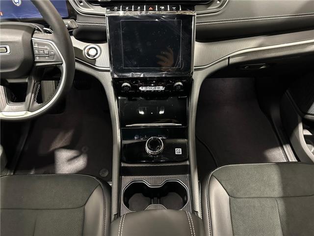 2025 Jeep Grand Cherokee L Laredo (Stk: 40794) in Lethbridge - Image 11 of 15