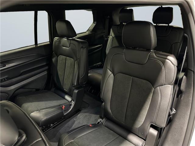 2025 Jeep Grand Cherokee L Laredo (Stk: 40794) in Lethbridge - Image 13 of 15