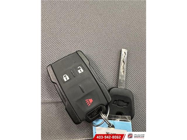 2017 Chevrolet Silverado 1500 WT (Stk: 21000) in Lethbridge - Image 17 of 19 2017 Chevrolet Silverado 1500 WT (Stk: 21000) in Lethbridge - Image 17 of 19