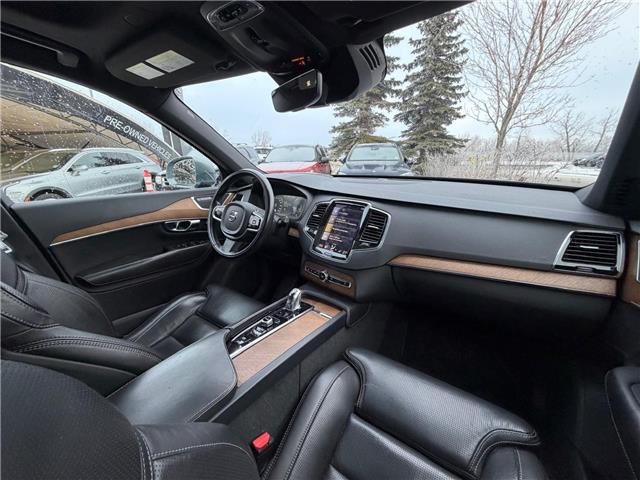 2017 Volvo XC90 Hybrid T8 PHEV Inscription (Stk: 260286A) in Calgary - Image 9 of 18