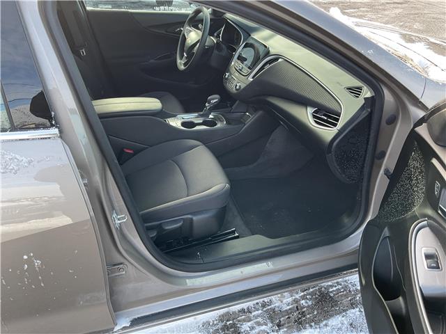 2024 Chevrolet Malibu 1LT (Stk: 251581) in Kingston - Image 13 of 38