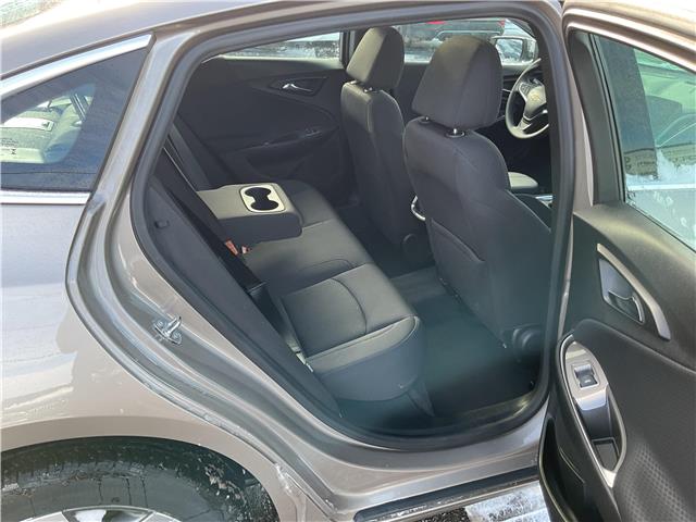 2024 Chevrolet Malibu 1LT (Stk: 251581) in Kingston - Image 15 of 38