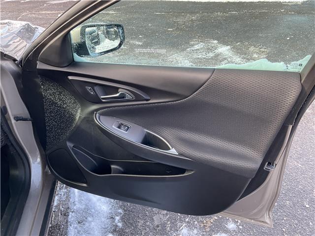 2024 Chevrolet Malibu 1LT (Stk: 251581) in Kingston - Image 34 of 38
