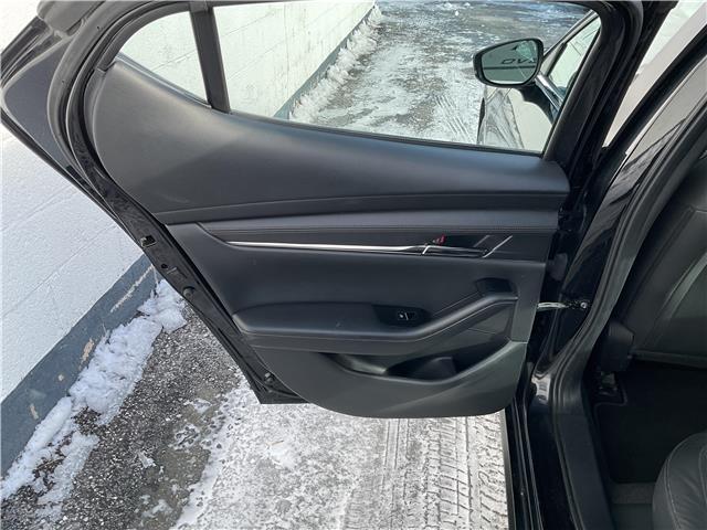 2023 Mazda Mazda3 Sport GS (Stk: 251651) in Ottawa - Image 19 of 22