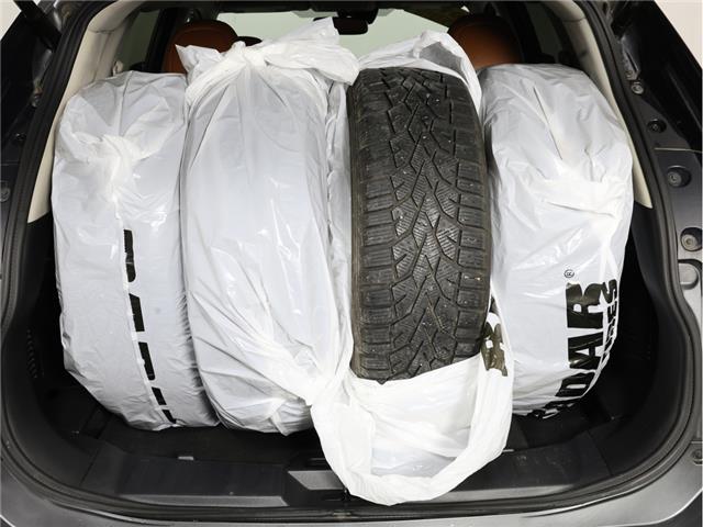 2018 Nissan Rogue SL (Stk: A20630) in Calgary - Image 10 of 21