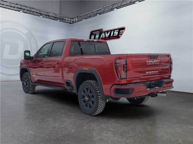2026 GMC Sierra 3500HD AT4 (Stk: 351492) in Medicine Hat - Image 3 of 15