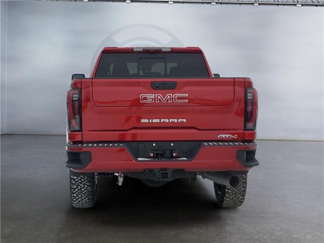 2026 GMC Sierra 3500HD AT4 (Stk: 351492) in Medicine Hat - Image 4 of 15