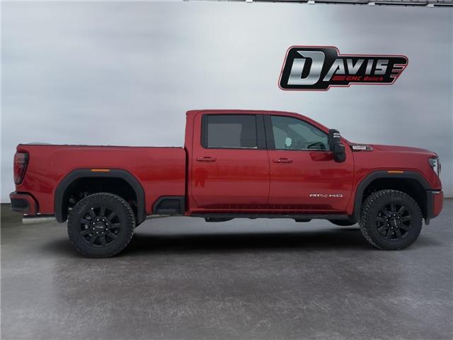 2026 GMC Sierra 3500HD AT4 (Stk: 351492) in Medicine Hat - Image 6 of 15