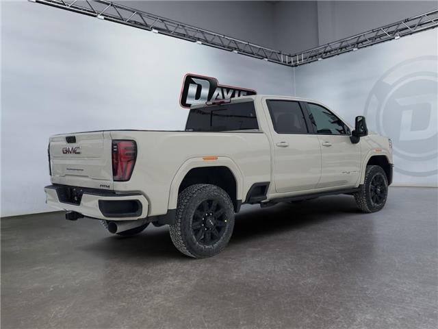2026 GMC Sierra 2500HD AT4 (Stk: 351376) in Medicine Hat - Image 5 of 15