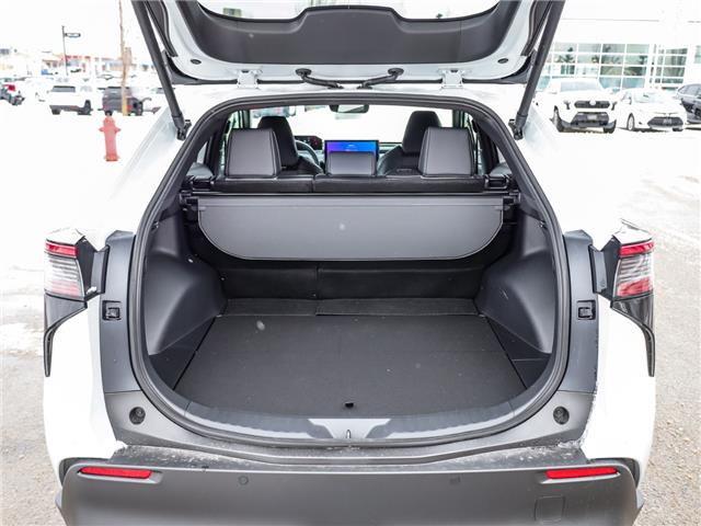 2026 Toyota bZ XLE (Stk: T9701) in Welland - Image 7 of 25