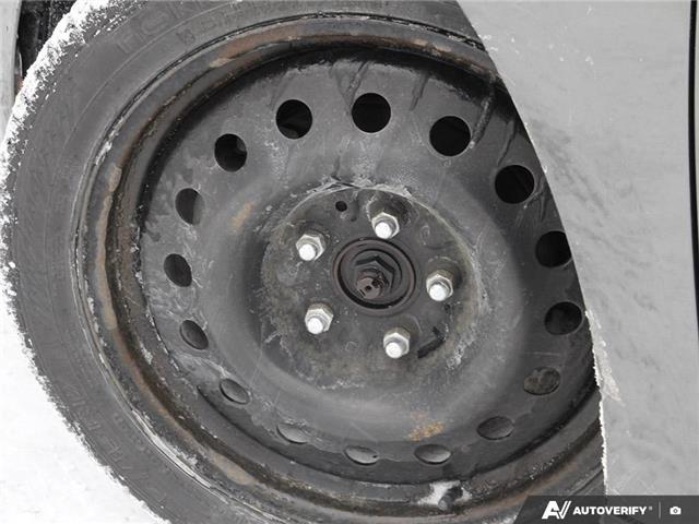 2022 Hyundai Elantra Ultimate (Stk: 104894) in London - Image 6 of 26