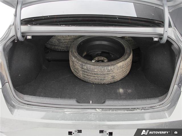 2022 Hyundai Elantra Ultimate (Stk: 104894) in London - Image 11 of 26