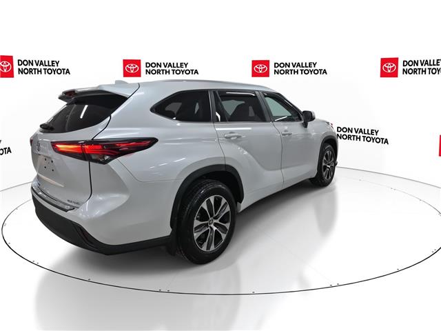 2024 Toyota Highlander XLE (Stk: 10119297A) in Markham - Image 8 of 36