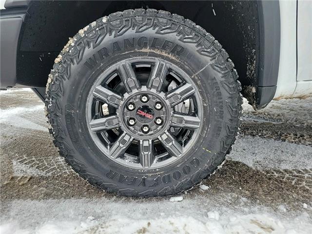 2026 GMC Sierra 1500 AT4X (Stk: G205502) in Newmarket - Image 9 of 22