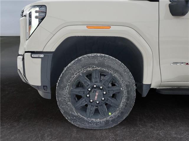 2026 GMC Sierra 2500HD AT4 (Stk: 351376) in Medicine Hat - Image 14 of 15