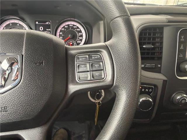 2021 RAM 1500 Classic Tradesman in Sarnia - Image 11 of 17
