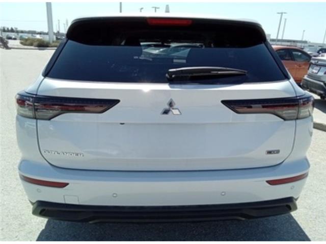 2026 Mitsubishi Outlander ES (Stk: WM26004) in Brandon - Image 7 of 16 2026 Mitsubishi Outlander ES (Stk: WM26004) in Brandon - Image 7 of 16
