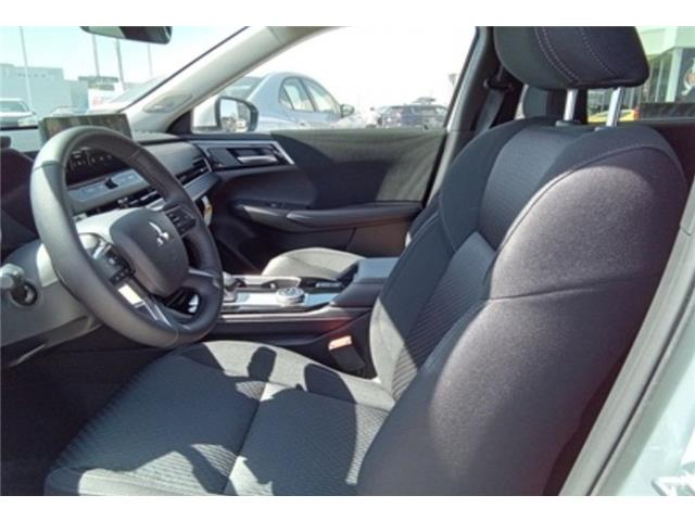 2026 Mitsubishi Outlander ES (Stk: WM26004) in Brandon - Image 9 of 16 2026 Mitsubishi Outlander ES (Stk: WM26004) in Brandon - Image 9 of 16