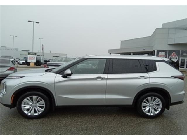 2026 Mitsubishi Outlander SE (Stk: WM26005) in Brandon - Image 9 of 18