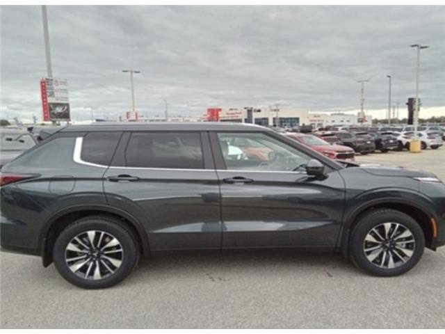 2026 Mitsubishi Outlander SE (Stk: WM26006) in Brandon - Image 5 of 11