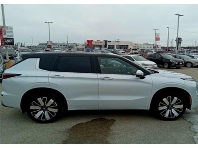 2026 Mitsubishi Outlander  (Stk: WM26009) in Brandon - Image 5 of 19