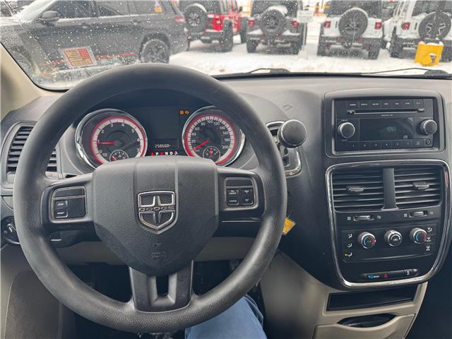 2011 Dodge Grand Caravan SE/SXT (Stk: 28274T) in Newmarket - Image 8 of 10