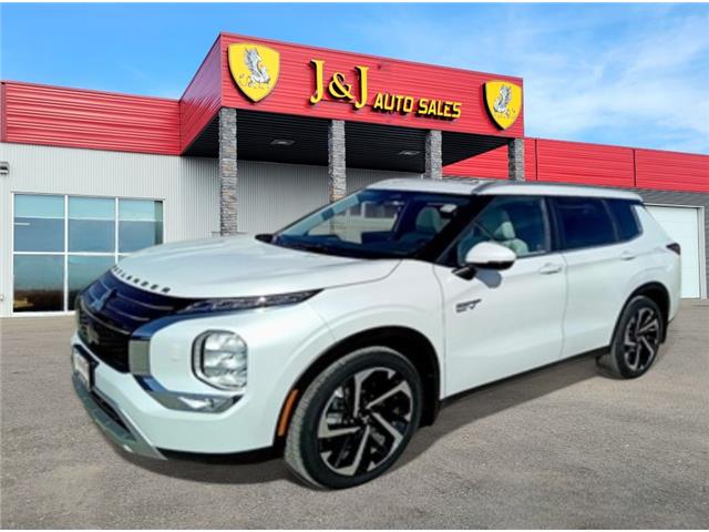 2025 Mitsubishi Outlander PHEV  (Stk: WM26013) in Brandon - Image 1 of 22