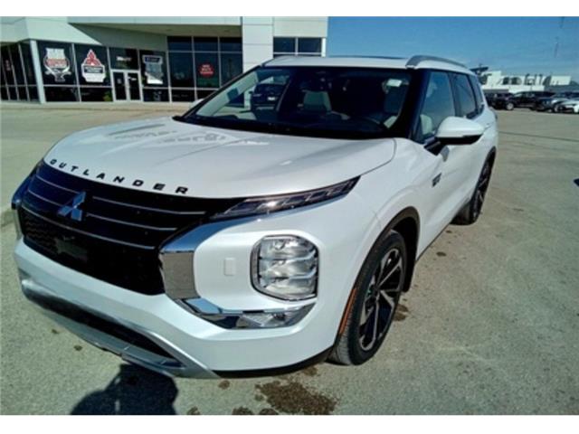2025 Mitsubishi Outlander PHEV  (Stk: WM26013) in Brandon - Image 2 of 22