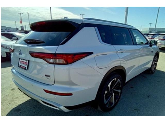 2025 Mitsubishi Outlander PHEV  (Stk: WM26013) in Brandon - Image 6 of 22
