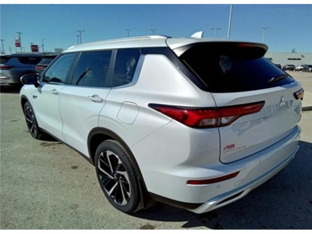 2025 Mitsubishi Outlander PHEV  (Stk: WM26013) in Brandon - Image 8 of 22