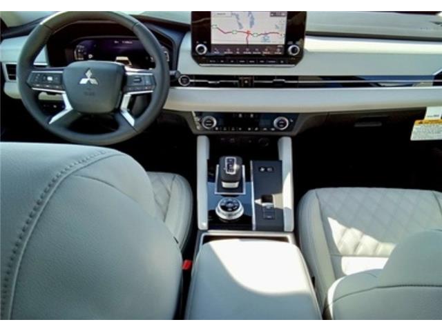 2025 Mitsubishi Outlander PHEV  (Stk: WM26013) in Brandon - Image 11 of 22