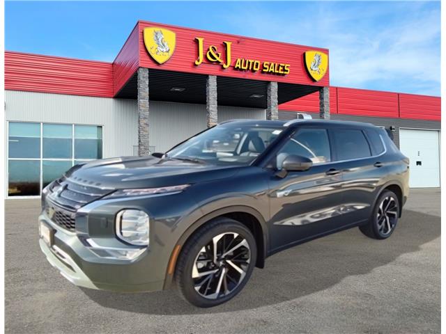 2025 Mitsubishi Outlander PHEV  (Stk: WM26015) in Brandon - Image 1 of 19