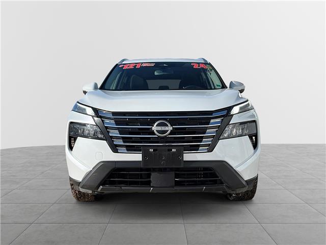 2024 Nissan Rogue SV Moonroof (Stk: 253981A) in Fredericton - Image 2 of 20