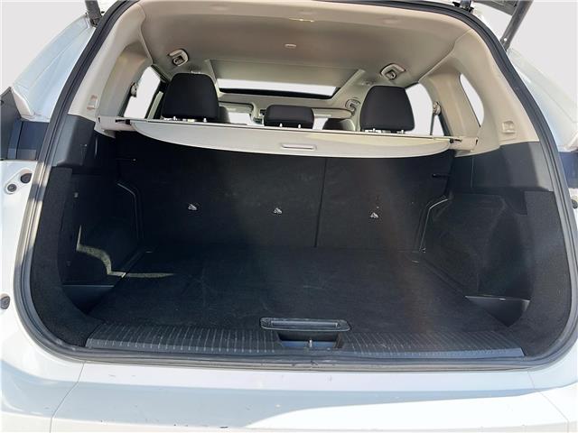 2024 Nissan Rogue SV Moonroof (Stk: 253981A) in Fredericton - Image 7 of 20