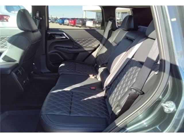 2025 Mitsubishi Outlander PHEV  (Stk: WM26015) in Brandon - Image 15 of 19