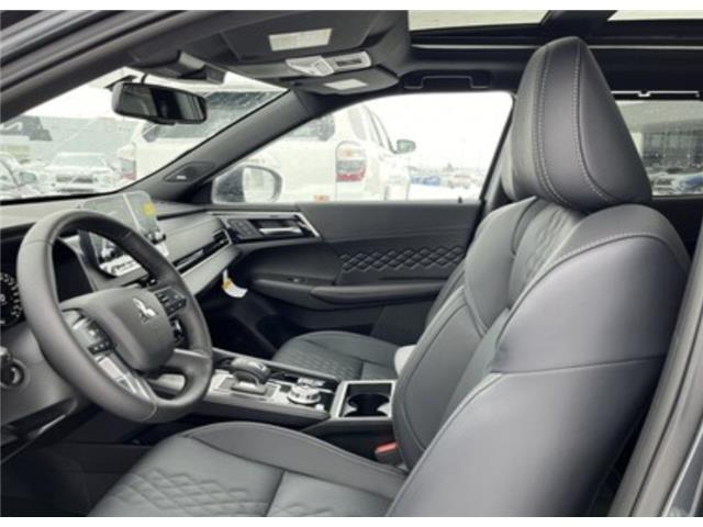 2025 Mitsubishi Outlander PHEV  (Stk: WM26016) in Brandon - Image 10 of 19