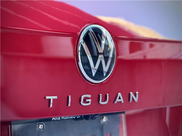 2024 Volkswagen Tiguan Highline R-Line (Stk: 436U) in Toronto - Image 12 of 30