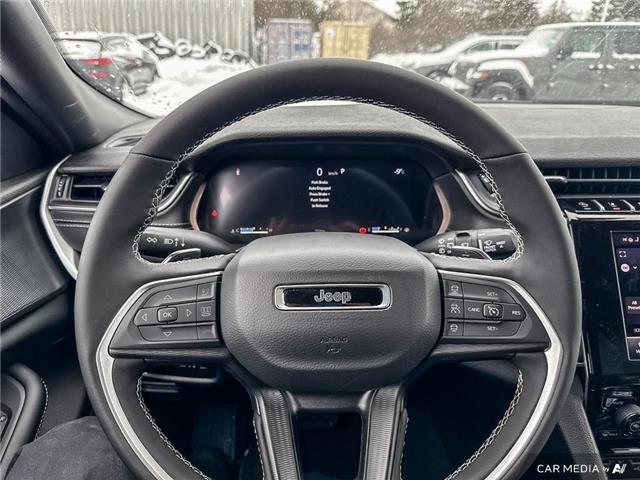 2025 Jeep Grand Cherokee Laredo (Stk: 164914) in London - Image 12 of 16