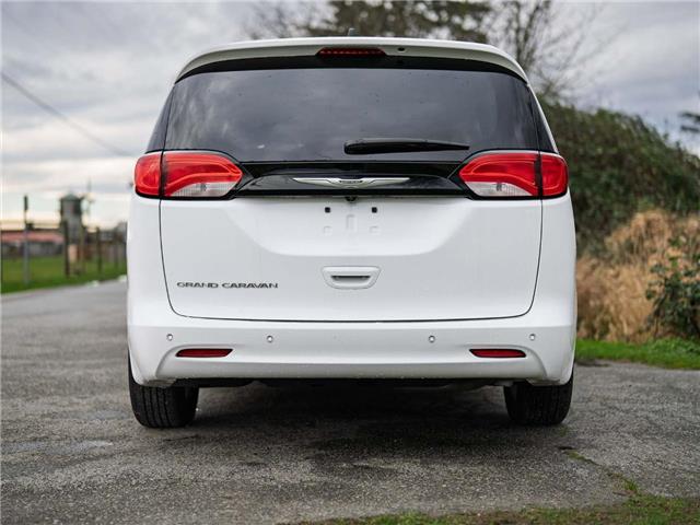 2024 Chrysler Grand Caravan SXT (Stk: 30620) in Surrey - Image 5 of 18