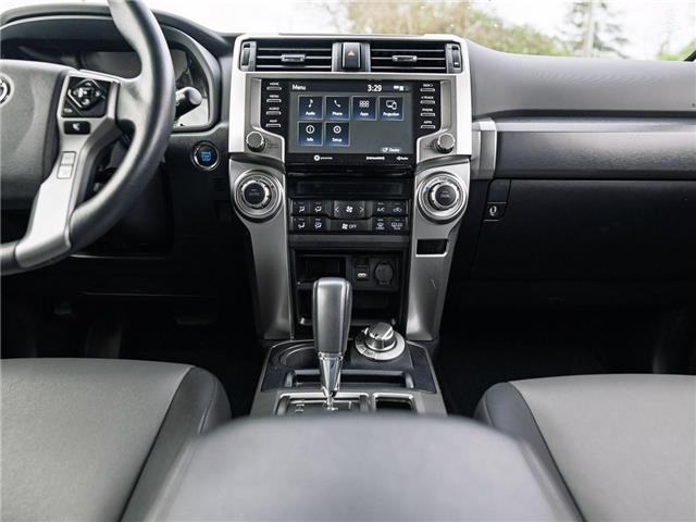 2022 Toyota 4Runner Base (Stk: 30740) in Surrey - Image 14 of 23