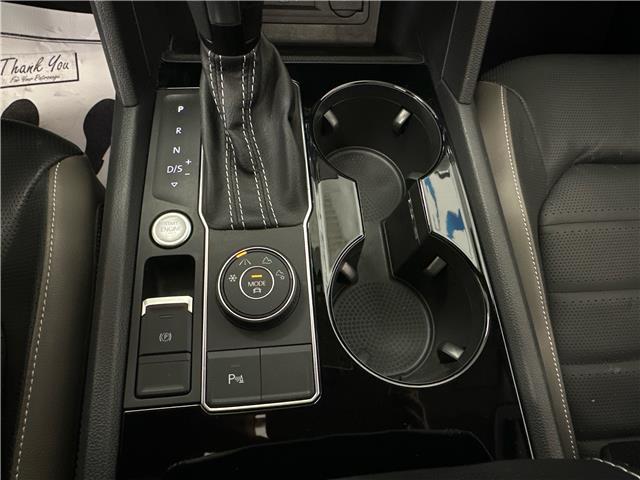 2023 Volkswagen Atlas 3.6 FSI Highline (Stk: 43336J) in Belleville - Image 18 of 28