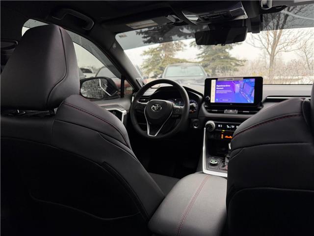 2025 Toyota RAV4 Plug-In Hybrid XSE (Stk: 260279A) in Calgary - Image 17 of 19