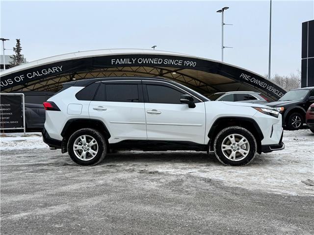 2025 Toyota RAV4 Plug-In Hybrid XSE (Stk: 260279A) in Calgary - Image 2 of 19